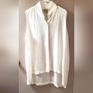 DG Linen White Sleeveless High- Low Button Down Blouse.